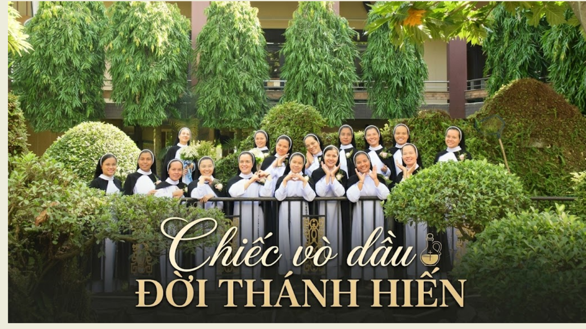 Chiếc vò dầu đời thánh hiến
